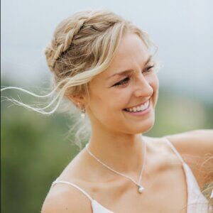 Meet your Posher, Eli